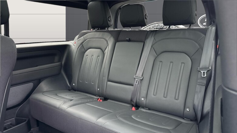 Land Rover Defender 3.0 P400 X 90 3dr Auto Petrol Estate